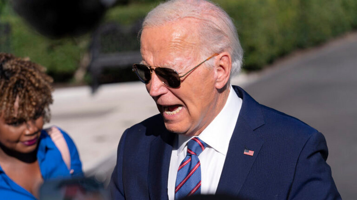 Μπάιντεν: Εργαζόμαστε προκειμένου η Ουκρανία να μπορέσει να χρησιμοποιεί πυραύλους πιο μακράς εμβέλειας εναντίον στόχων στη Ρωσία