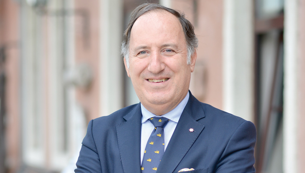 Τζεμ Γκιουρντενίζ