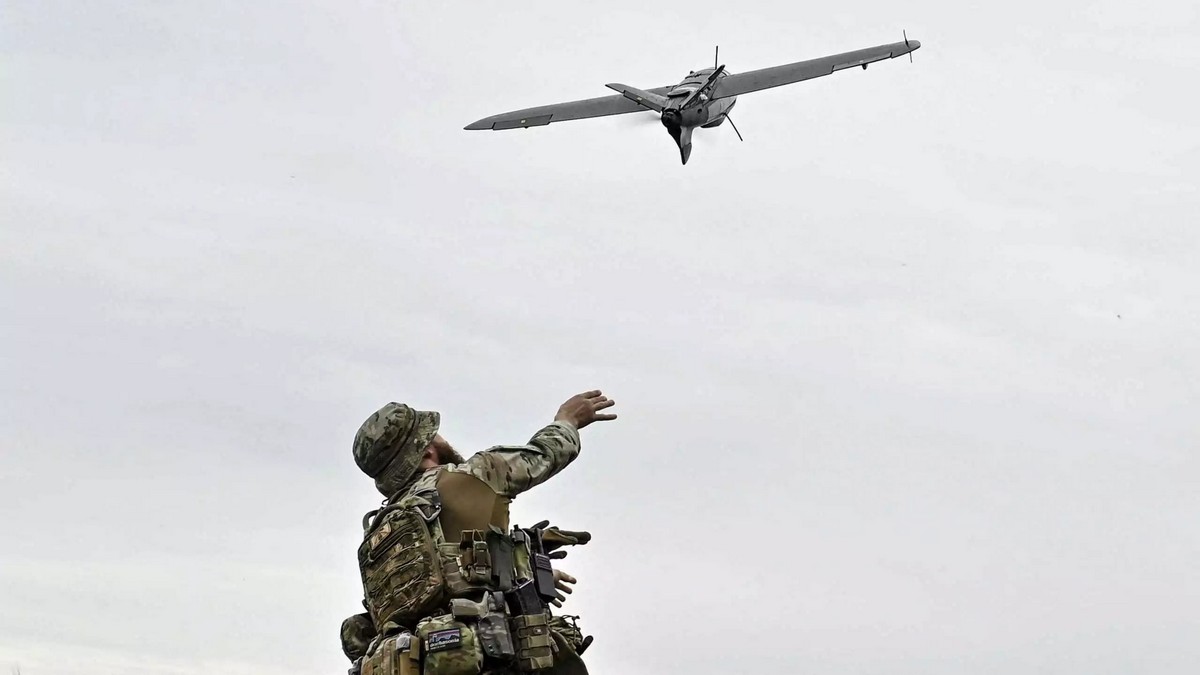 Ουκρανία: Ρωσικά μη επανδρωμένα αεροσκάφη έπληξαν την Οδησσό – ΦΩΤΟ και ΒΙΝΤΕΟ