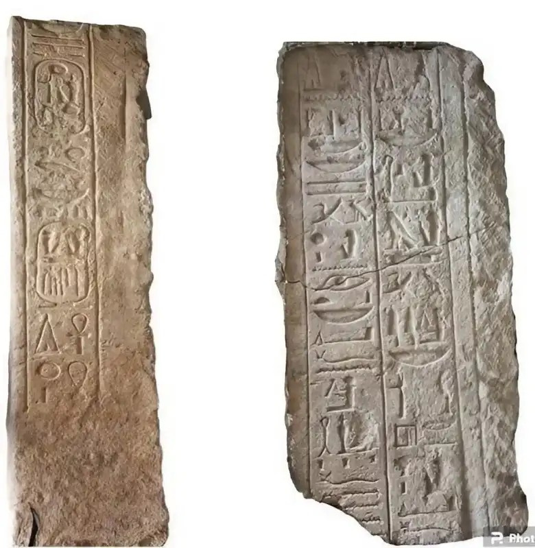 Οι πλάκες που βρέθηκαν στις ανασκαφές.