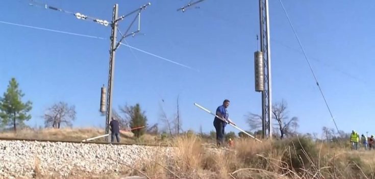 ΚΑΘΑΡΙΣΜΟΣ ΤΡΕΝΑ