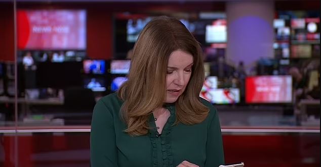 ΠΑΡΟΥΣΙΑΣΤΡΙΑ