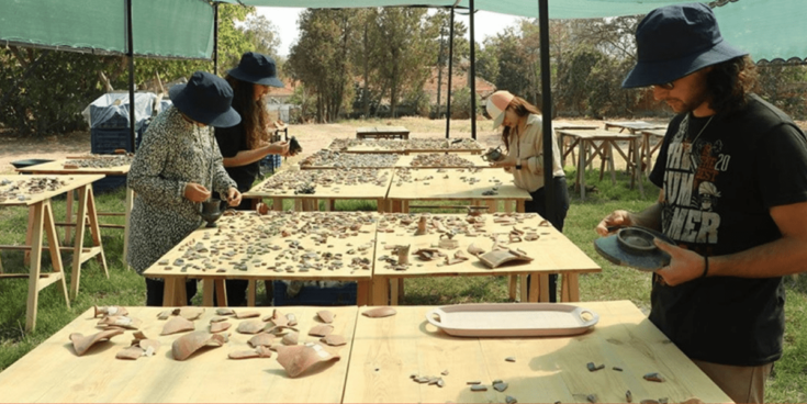 Η αρχαία πόλη Ηραίον – Τείχος, βρίσκεται στα όρια της επαρχίας Tekirdağ. Την κατοίκησαν πολλοί, διαφορετικοί πολιτισμοί, ειδικά Θρακικοί.