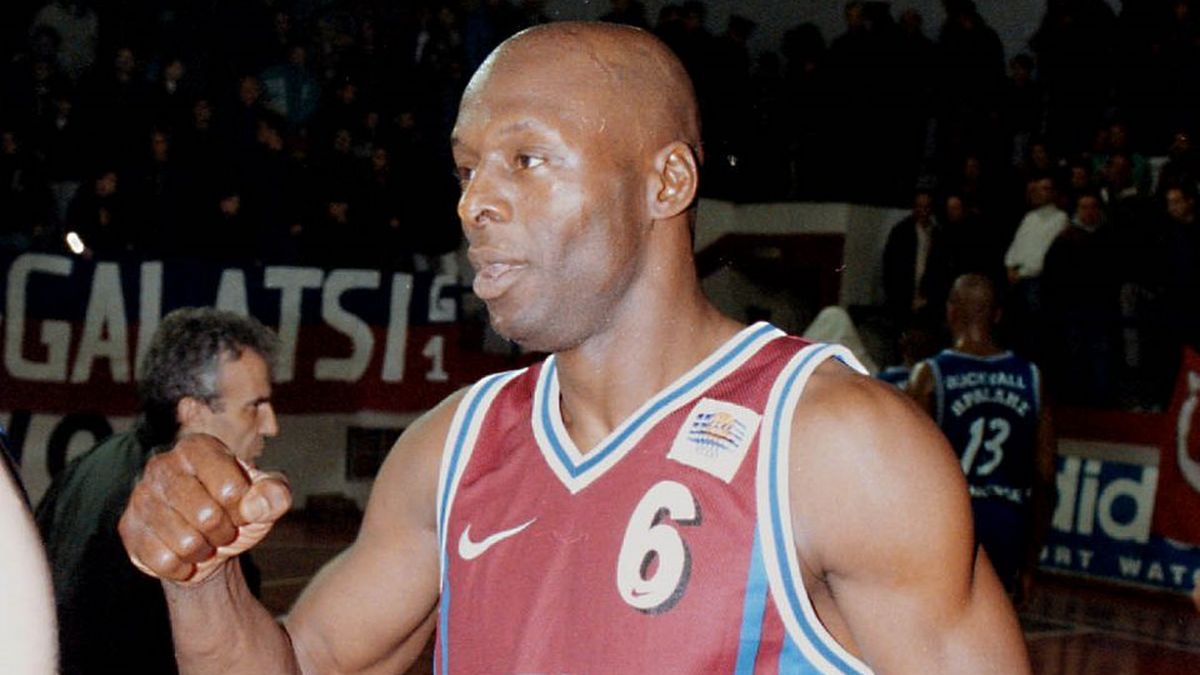 Μίτσελ Ουίγκινς: Έφυγε από τη ζωή ο πρώην παίκτης του Μίλωνα, του Πανιωνίου και του Σπόρτινγκ σε ηλικία 64 ετών