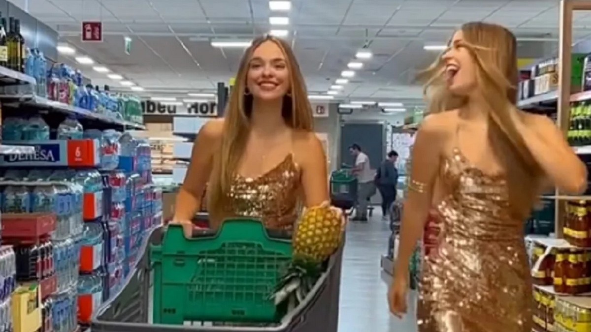 Ισπανία: Νέα τρέλα στο TikTok βάζει «τέλος» στα… Dating Apps – Ψάχνουν ταίρι αναποδογυρίζοντας ανανάδες