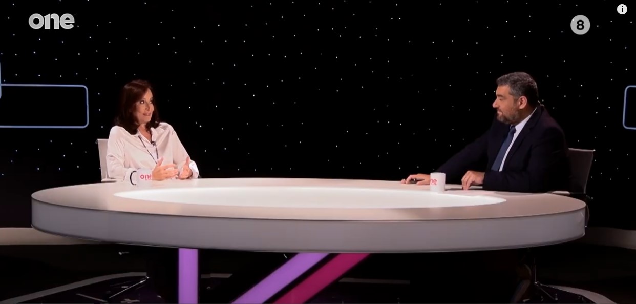 Άννα Διαμαντοπούλου: «Η γνωριμία μου με τον σύζυγό μου ξεκίνησε από… ένα τοστ» – Τι είπε για τον γιο της Χάρη