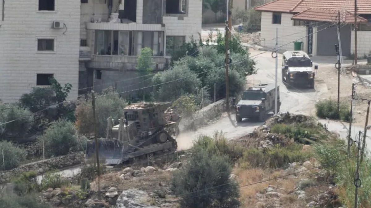 Δυτική Όχθη: Πάνω από 30 νεκροί σε επιχειρήσεις του Ισραήλ