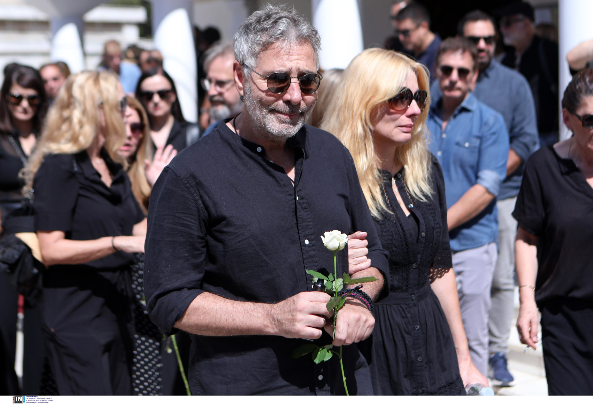 Ντίνος Καρύδης - Κηδεία