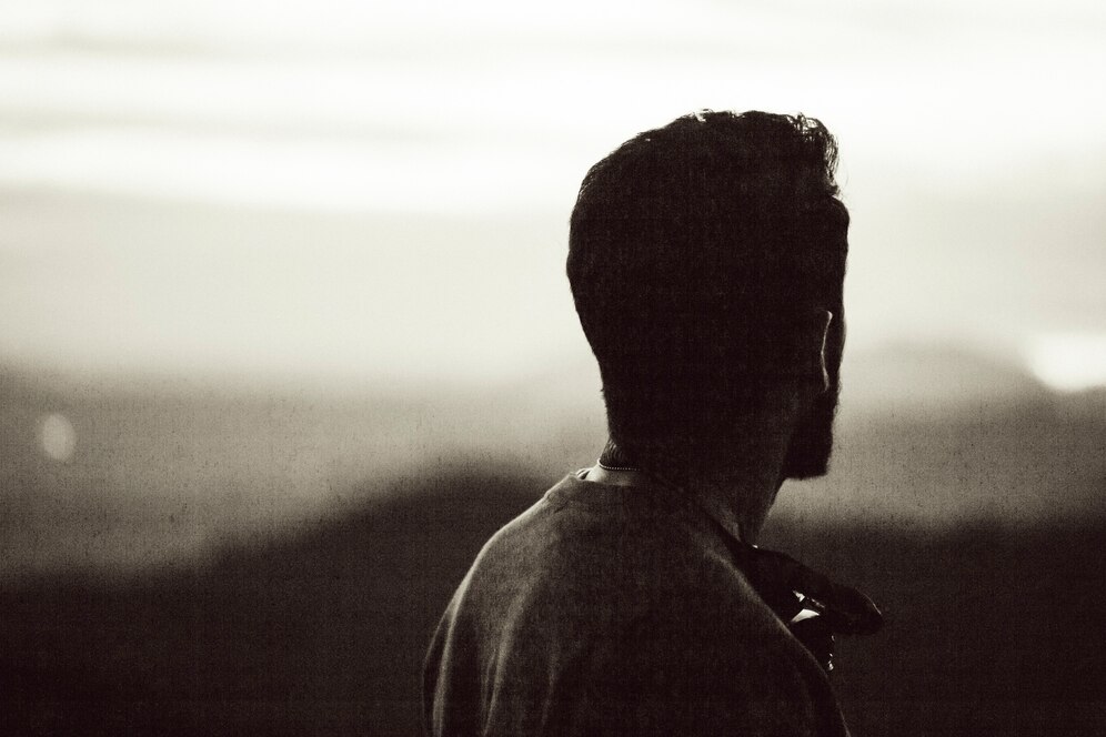 9 Συμπεριφορές που επιδεικνύουν στις σχέσεις τους οι άνθρωποι που δεν ξέρουν ν’ αγαπούν