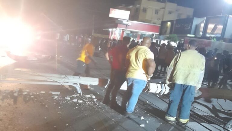 Δομινικανή Δημοκρατία: Φορτηγό έσπειρε τον θάνατο πέφτοντας σε κόσμο που βρισκόταν σε μπαρ – 11 νεκροί και 20 τραυματίες – ΒΙΝΤΕΟ