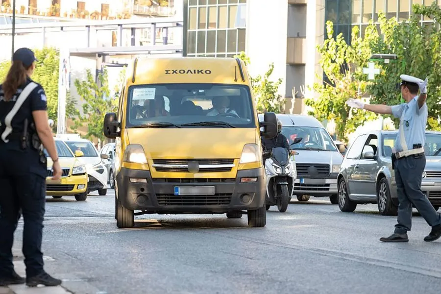 Τροχαία: Έλεγχοι σε σχολικά λεωφορεία σε όλη την χώρα – Επιβλήθηκαν πάνω από 200 πρόστιμα