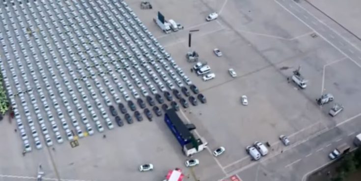 Σόου Ερντογάν με οχήματα σε Αστυνομία και Στρατοχωροφυλακή