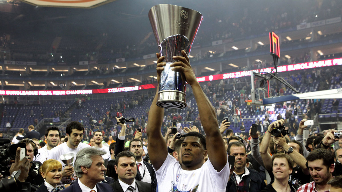 Κάιλ Χάινς: Έβαλε τέλος στην καριέρα του ο Αμερικανός σέντερ