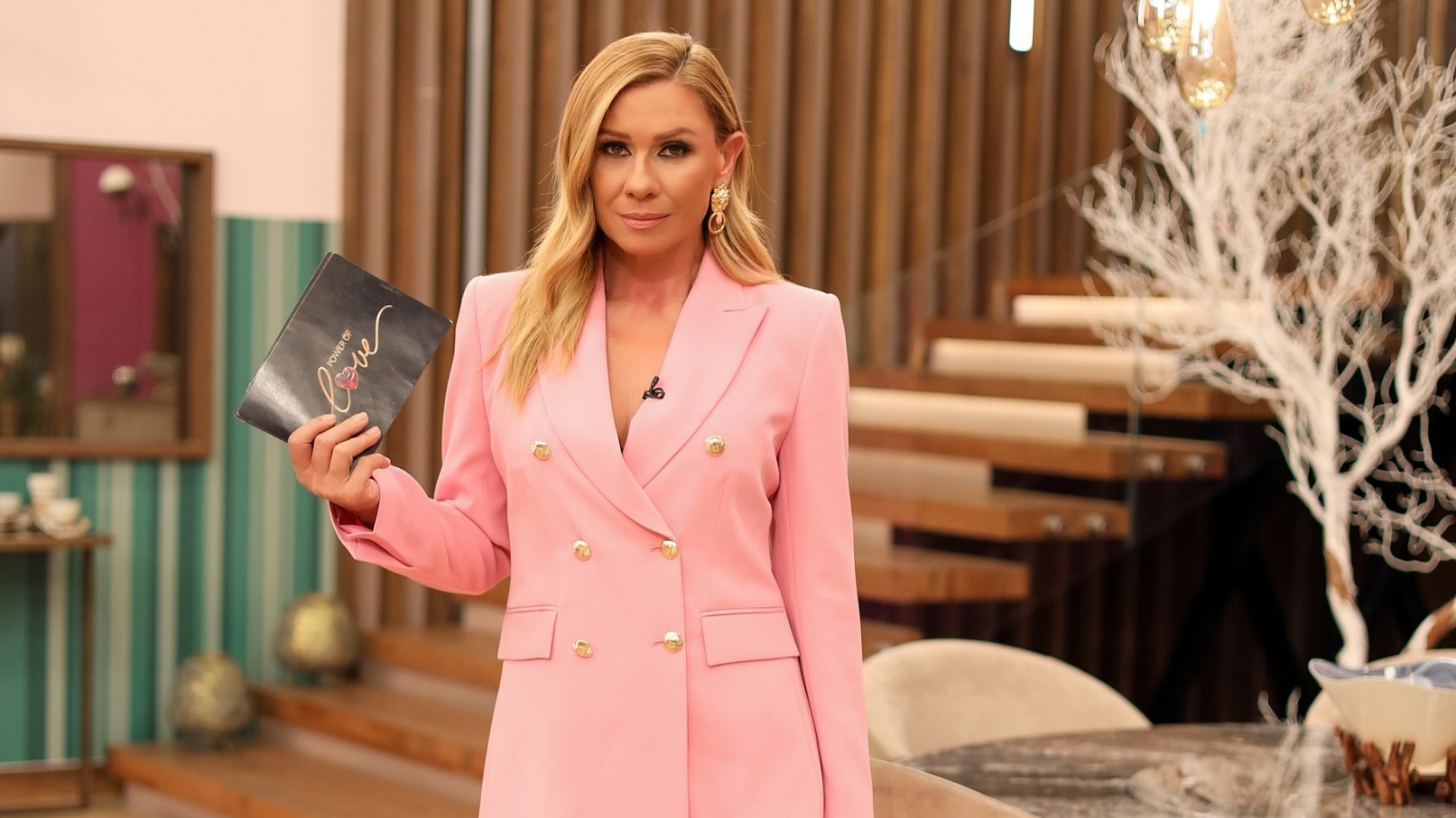 Power of love: Παρεξηγήσεις και νέοι έρωτες, απόψε στις 22:00 στον Σκάι