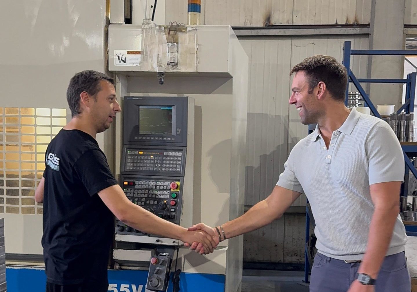 Σε εργοστάσιο ρομποτικής στο Σχηματάρι ο Στέφανος Κασσελάκης