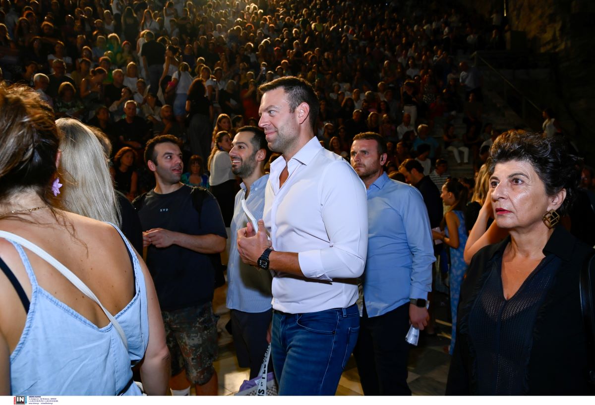 Στο Ηρώδειο ο Στέφανος Κασσελάκης για την παράσταση «Ορέστεια»