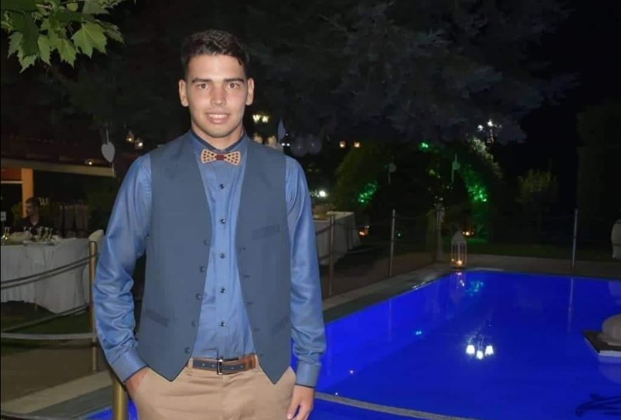 Τραγωδία στην Κυλλήνη: 28χρονος δικυκλιστής σκοτώθηκε ενώ πήγαινε σε ξενοδοχείο που εργαζόταν