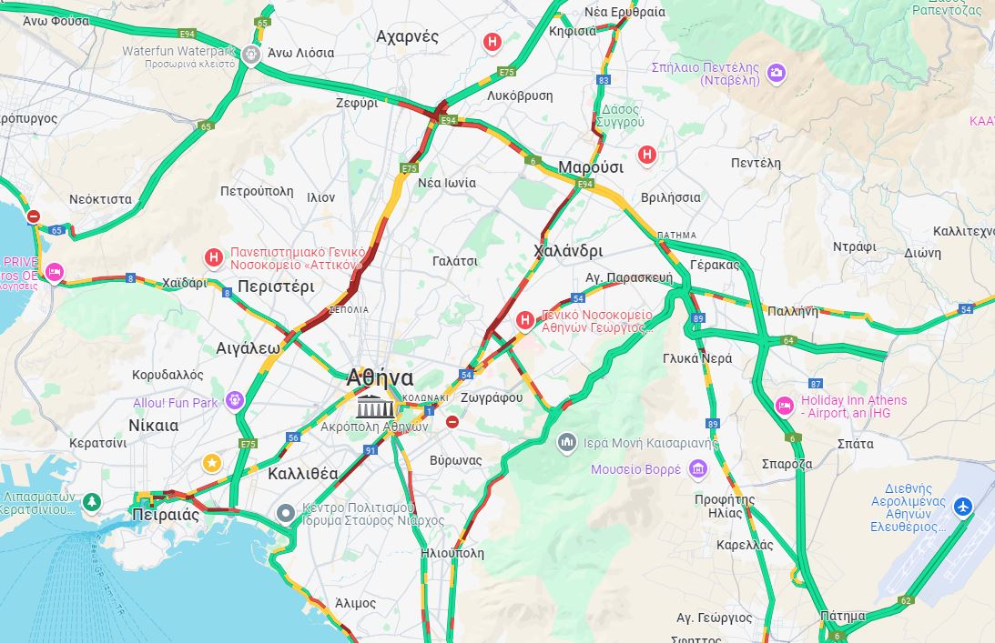 LIVE η κίνηση: Το «αδιαχώρητο» στην Εθνική Οδό Αθηνών- Λαμίας και την Κηφισίας – Καθυστερήσεις 20 λεπτών στην Αττική Οδό