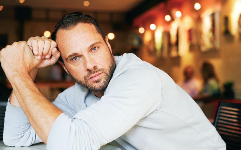 Μέμος Μπεγνής: Έτοιμος να ζήσει έναν παράνομο έρωτα