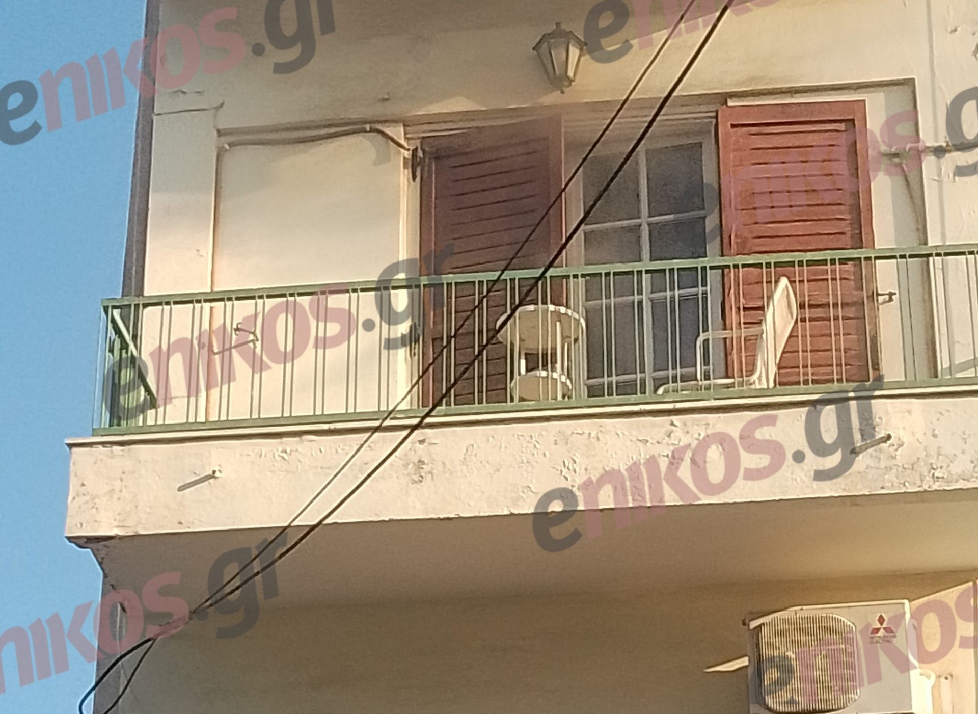 Φωτιά σε διαμέρισμα στη Νίκαια – ΦΩΤΟ αναγνώστη