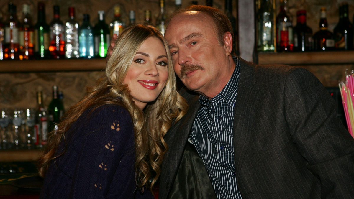 Ντίνος Καρύδης: Η αδημοσίευτη φωτογραφία μαζί με την κόρη του, Σμαράγδα