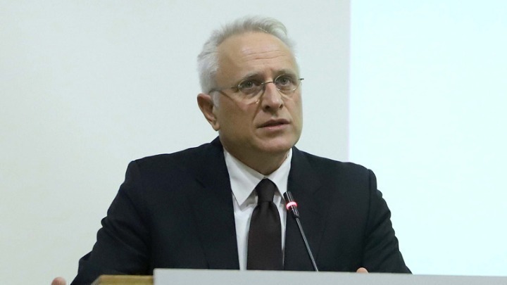 Ραγκούσης: «Πρέπει οπωσδήποτε να προηγηθεί πολιτικό Συνέδριο πριν από την εκλογή προέδρου» – Οι εξηγήσεις που έδωσε