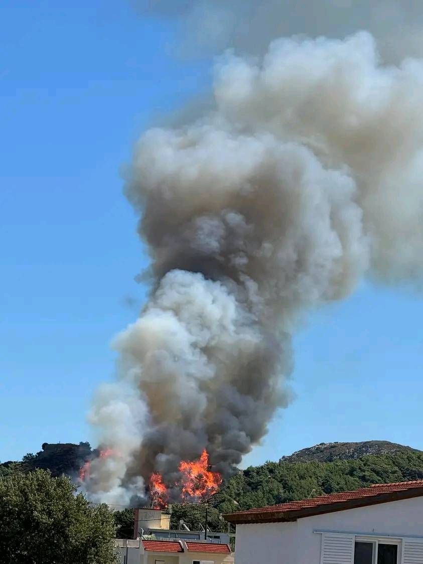 Ρόδος φωτιά