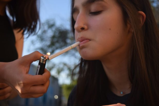 ΕΕ Κομισιόν απαγόρευση καπνίσματος