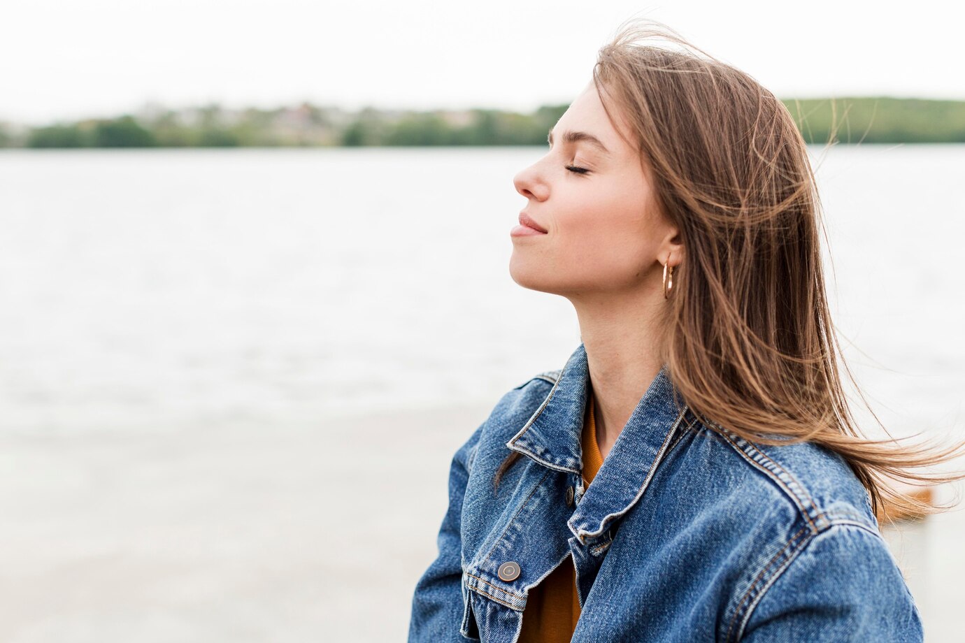 O πρώην σύζυγός της ήρθε στην πόρτα της κλαίγοντας επειδή την ήθελε πίσω – «Δεν μπορούσα να συγκρατηθώ και να μην γελάσω»