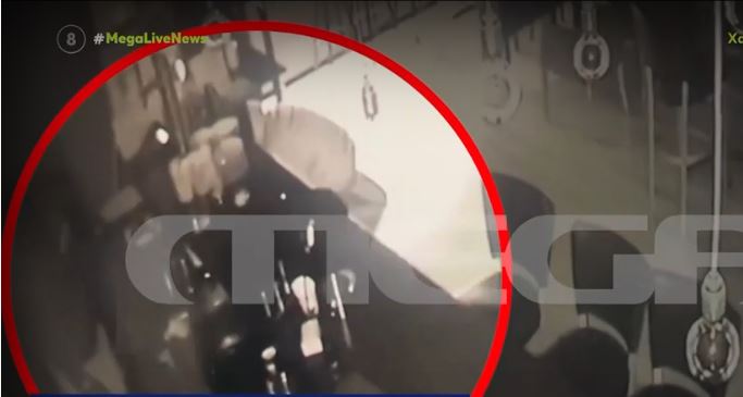 Θεσσαλονίκη: Ληστές μπήκαν με «έρπειν» σε κατάστημα και άρπαξαν… 80 ευρώ – Βίντεο ντοκουμέντο