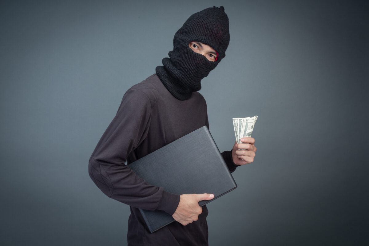 Μάθε πώς βγήκε η φράση «Ο κλέψας του κλέψαντος»