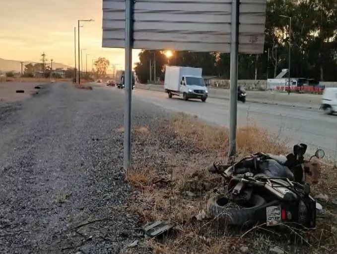 Αθηνών-Κορίνθου: Οδηγός μηχανής παρασύρθηκε και εγκαταλείφθηκε αιμόφυρτος – Έκκληση για πληροφορίες από τους συγγενείς