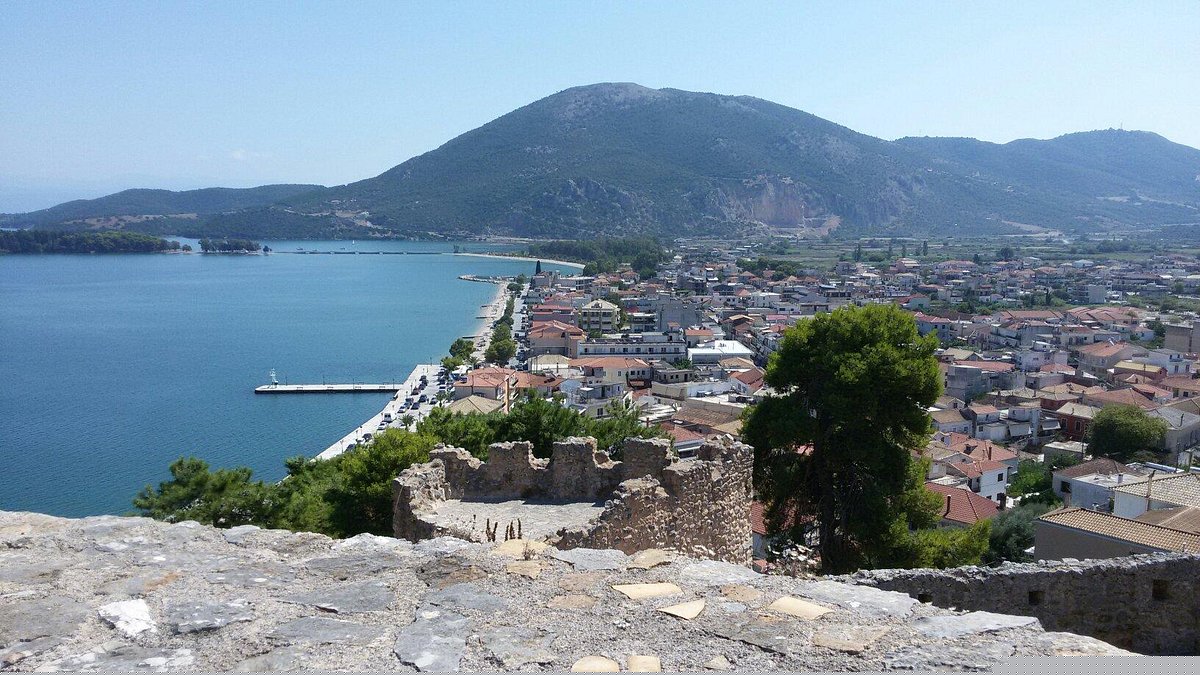 Συναγερμός στην Βόνιτσα: Ακατάλληλο το νερό έδειξαν οι μετρήσεις – Τι λέει ο δήμαρχος στο enikos.gr