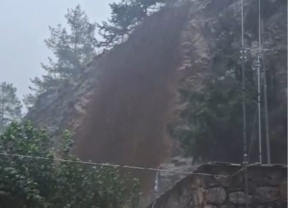 Φαράγγι Σαμαριάς- χείμαρρος