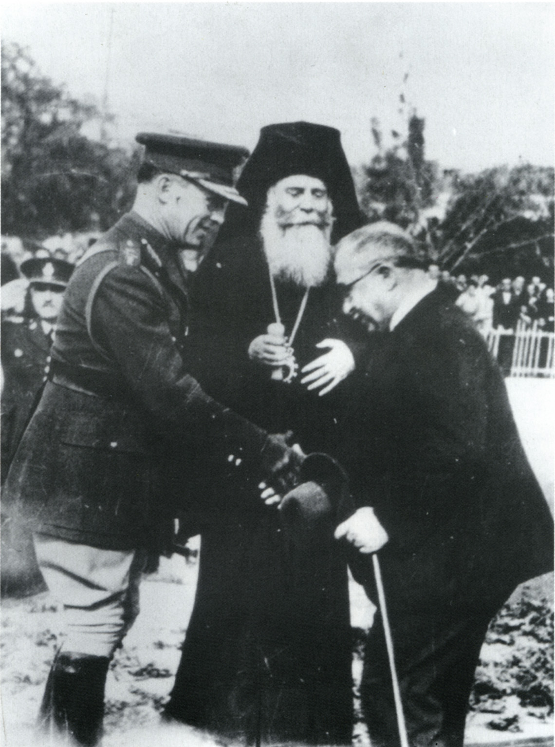 Στο ΟΧΙ του ’40 ανάμεσα στο βασιλιά Γεώργιο Β΄ και τον πρωθυπουργό Μεταξά