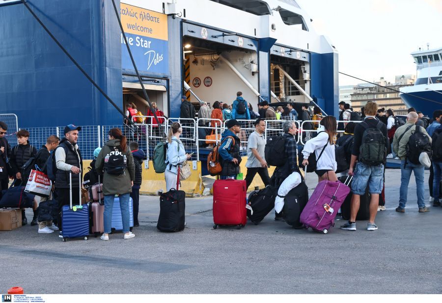 28η Οκτωβρίου: Όπου φύγει – φύγει οι εκδρομείς για το τριήμερο – Αυξημένα τα μέτρα της Τροχαίας