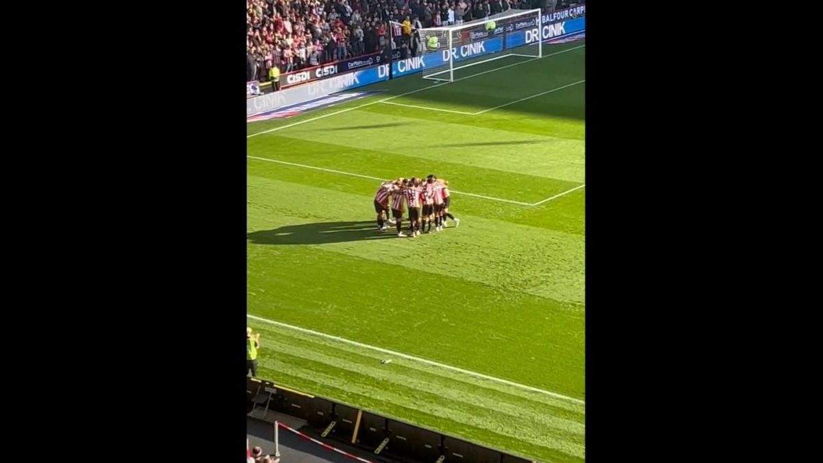 Τζορτζ Μπάλντοκ: Ράγισαν καρδιές στο γήπεδο της Σέφιλντ Γιουνάιτεντ για τον θάνατο του 31χρονου ποδοσφαιριστή