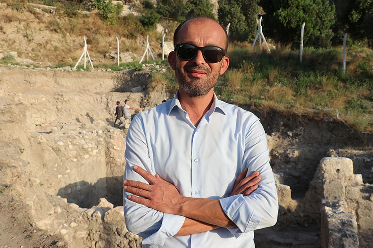 O εκτελεστικός διευθυντής του αρχαιολογικού μουσείου της επαρχίας Χατάι, Ali Ateş.