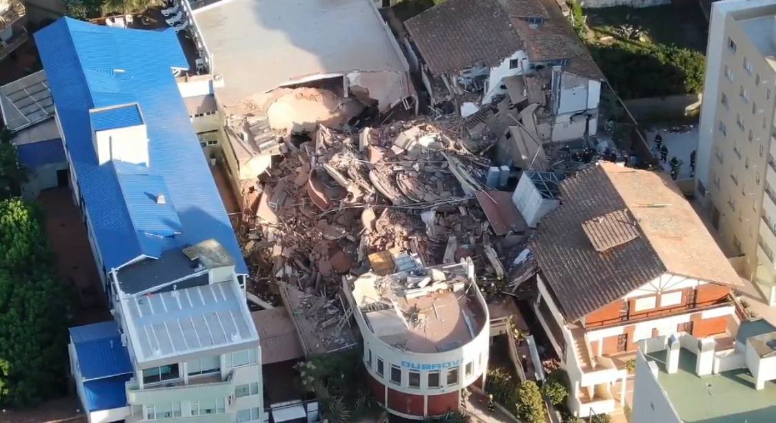 Αργεντινή: Κατέρρευσε 10όροφο ξενοδοχείο – Ένας νεκρός και ένας τραυματίας