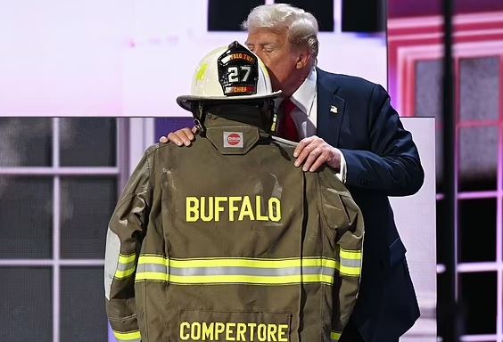 ΚΟΜΠΕΡΑΤΟΡΕ