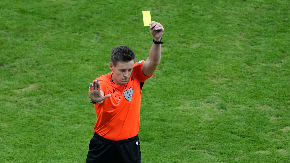 Ντάνιελ Ζίμπερτ Daniel Siebert