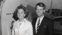 ΕΘΕΛ ΚΕΝΕΝΤΙ