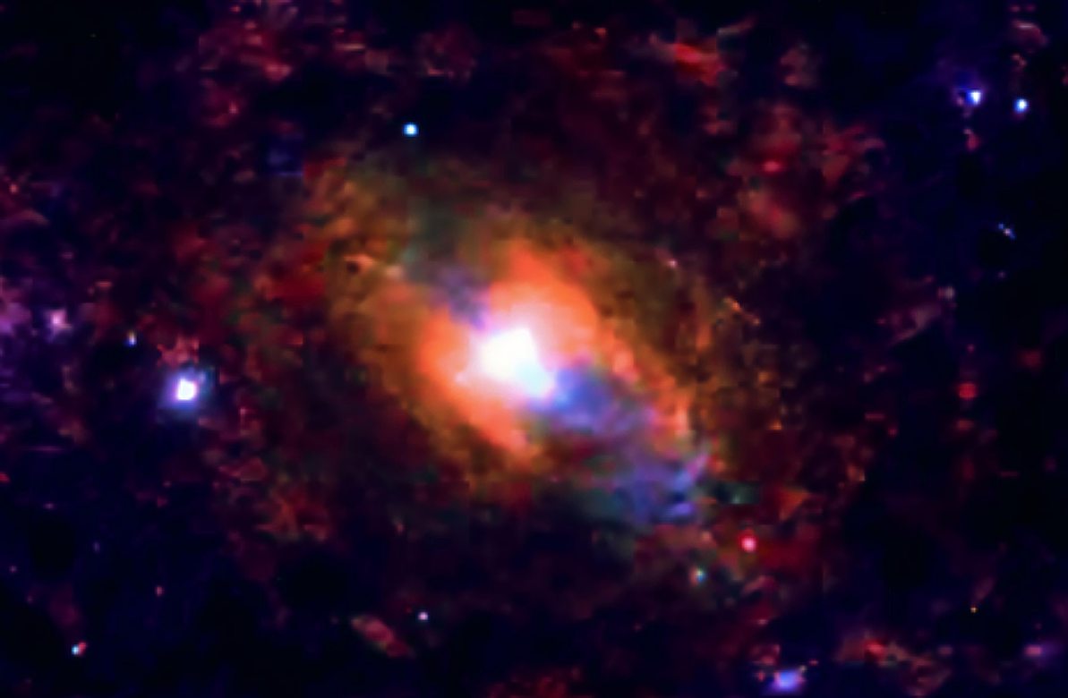 To James Webb κοίταξε 13 δισ. χρόνια στο παρελθόν και ανακάλυψε ένα περίεργο γαλαξία που μεγαλώνει από «μέσα προς τα έξω»