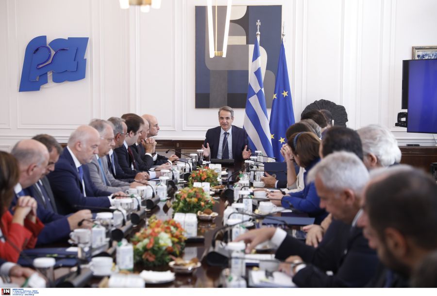 Υπουργικό Συμβούλιο: Όλα τα θέματα που συζητήθηκαν – Σε πρώτο πλάνο ο κατώτατος μισθός