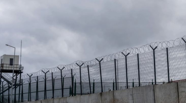 ΚΕΝΤΡΑ ΜΕΤΑΝΑΣΤΩΝ