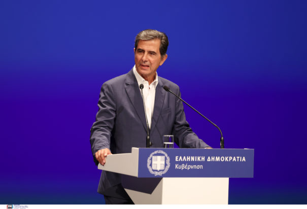 Κώστας Γκιουλέκας