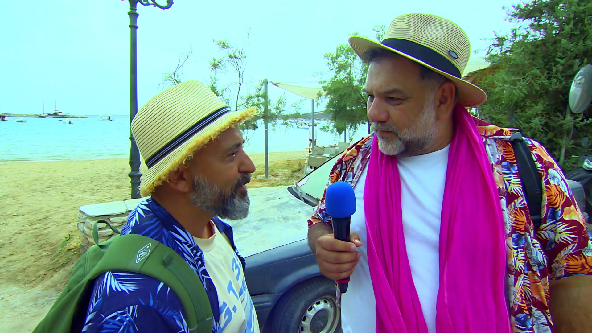 «The Roadshow»: Ο Γρηγόρης Αρναούτογλου μας ταξιδεύει στις Κυκλάδες