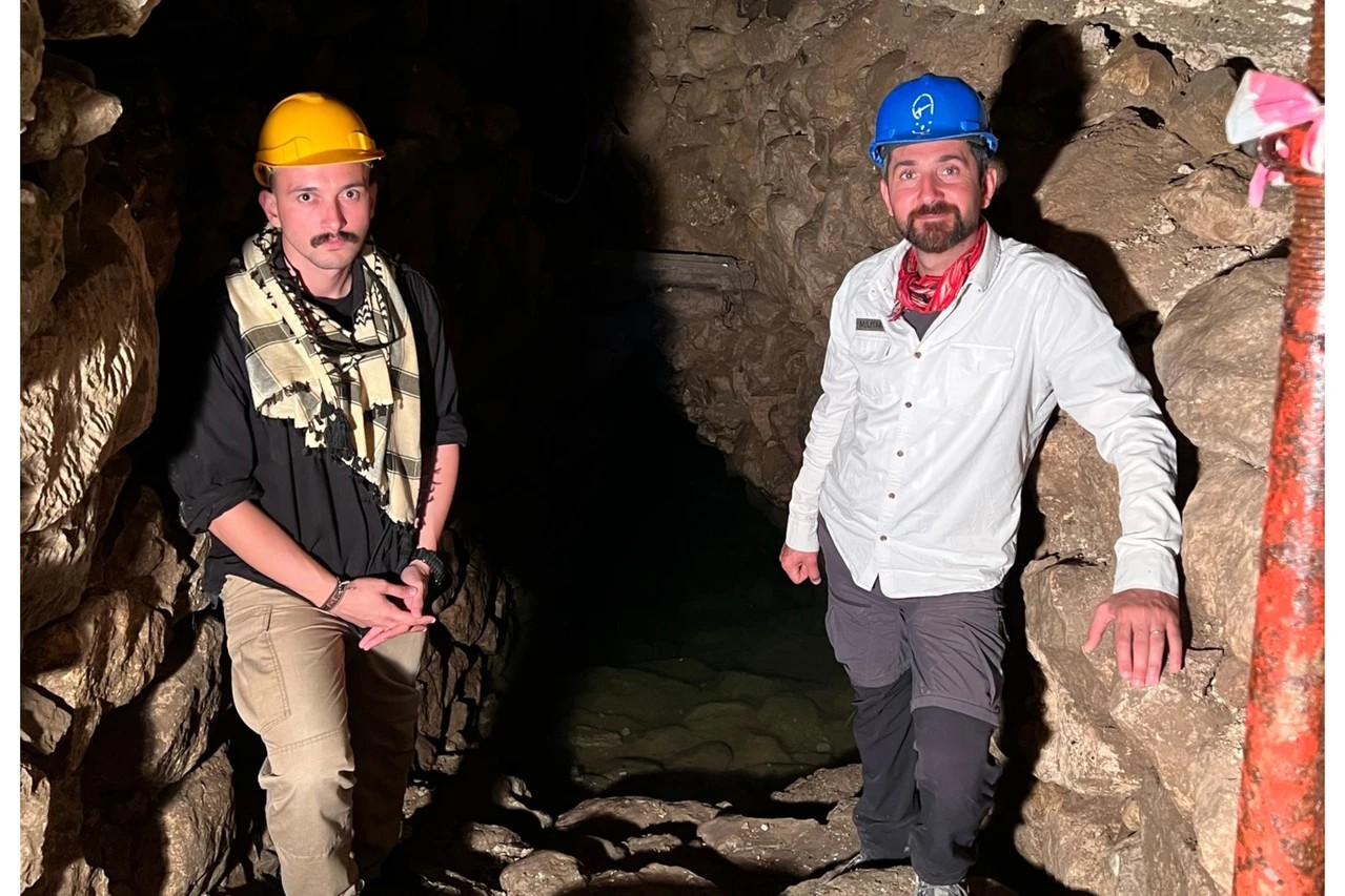 O Rainer M. Czichon, επικεφαλής του τμήματος αρχαιολογίας στο πανεπιστήμιο Usak University, σε συνεργασία με τον αναπληρωτή καθηγητή Mehmet Ali Yilmaz από το πανεπιστήμιο Ondokuz Mayis. Φωτογραφία: Koray Erdogan/Türkiye Today