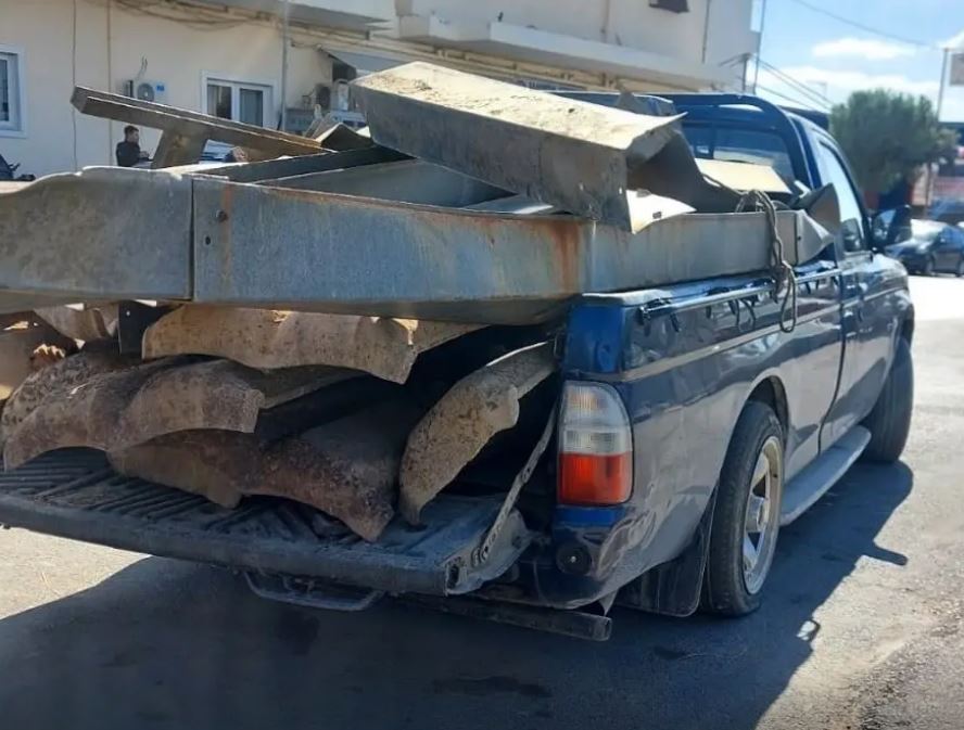 Aσπρόπυργος: Συνελήφθησαν τέσσερα άτομα για κλοπή μεταλλικών αντικειμένων από σιδηροδρομικές γραμμές