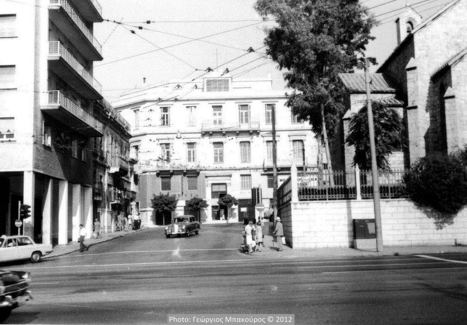 Κουίζ για την παλιά Αθήνα: Αναγνωρίζετε την περιοχή; Είναι από τις πιο γνωστές